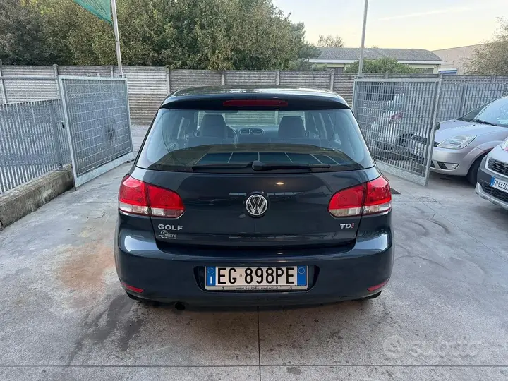 Volkswagen Golf 2011 photo 5