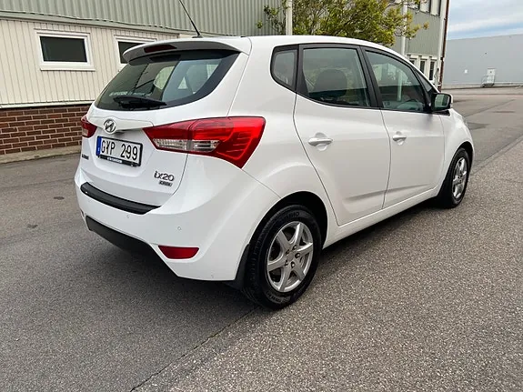 Hyundai Ix20 2011 photo 3