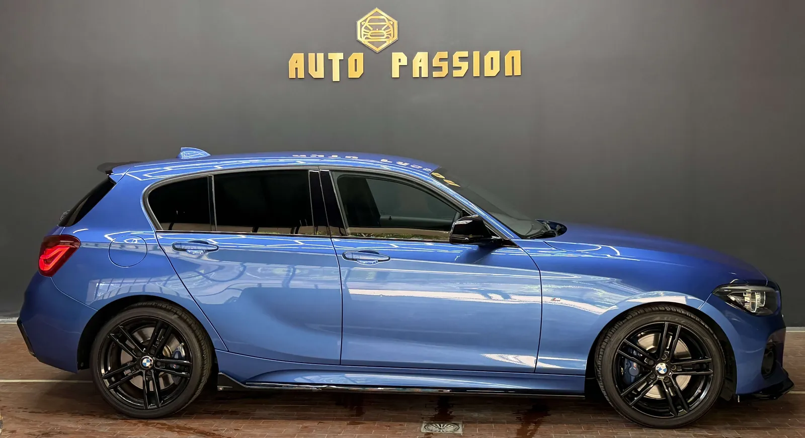 BMW 118I 2019 photo 4