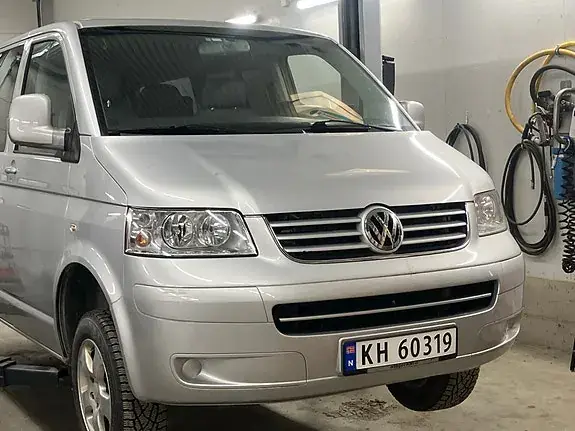 Volkswagen Caravelle 2009 photo 2