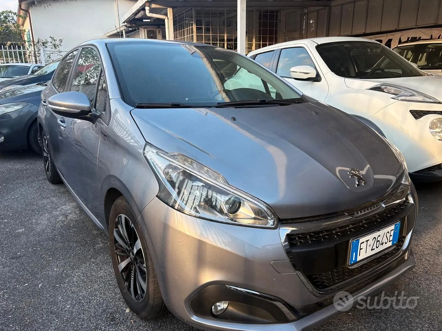 Peugeot 208 2019 photo 3