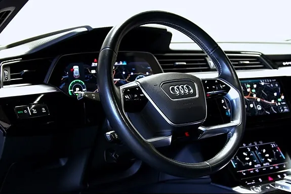 Audi E-Tron 2020 photo 5