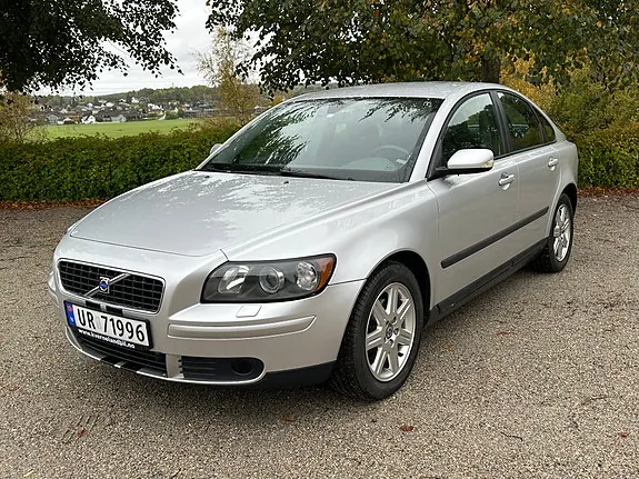 Volvo S40