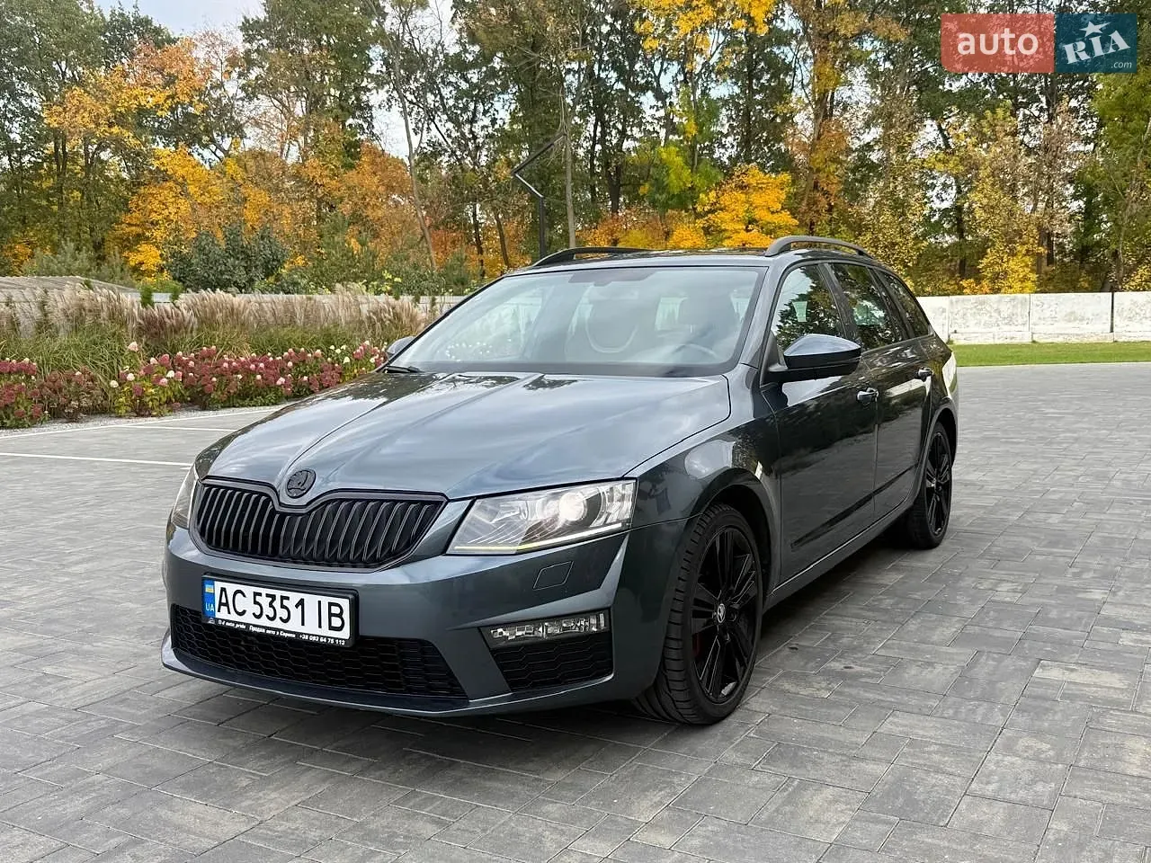 Skoda Octavia 2015 photo 2