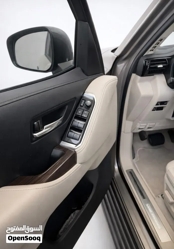 Toyota Land Cruiser 2022 photo 4