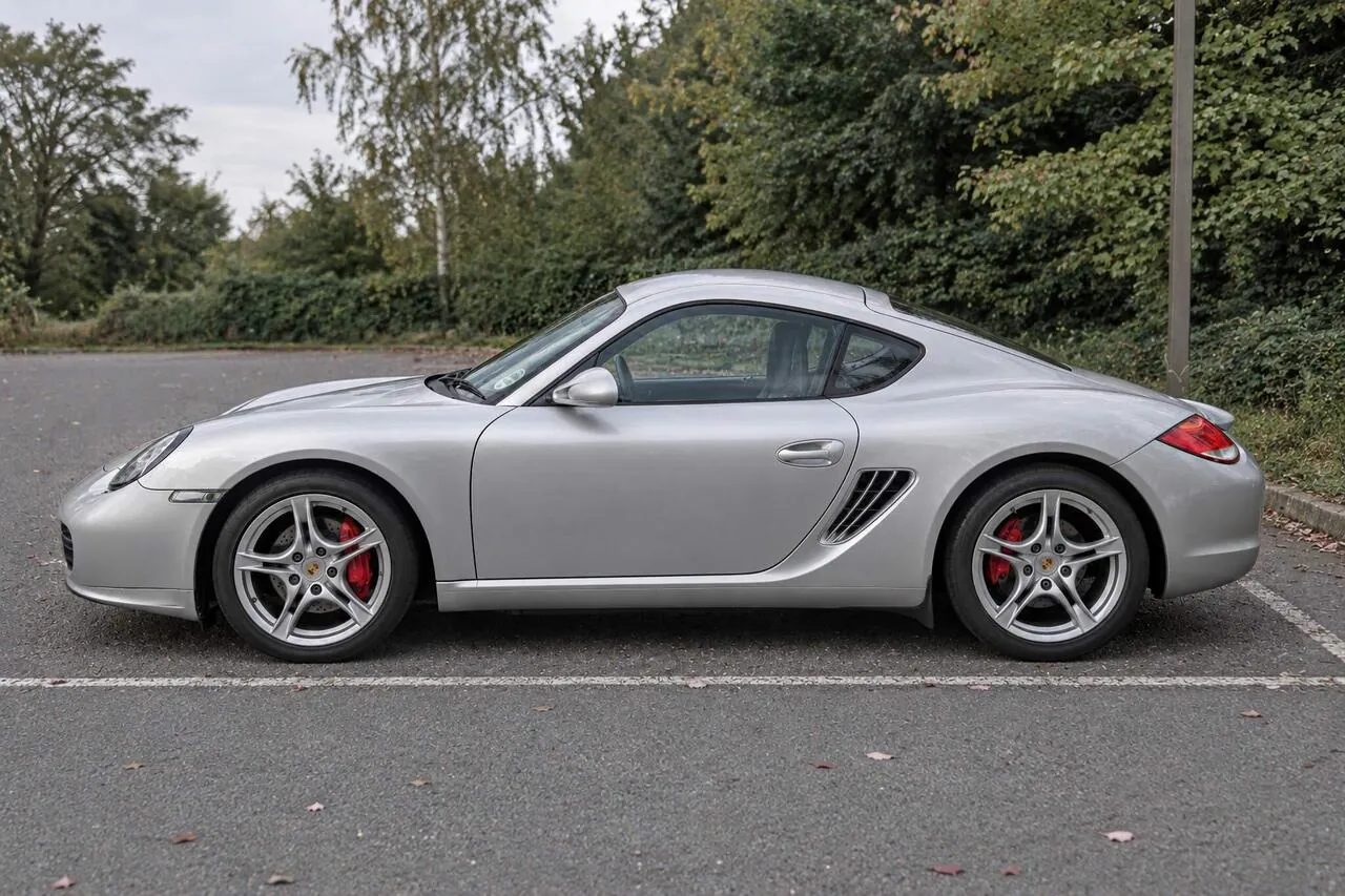 Porsche Cayman 2010 photo 5