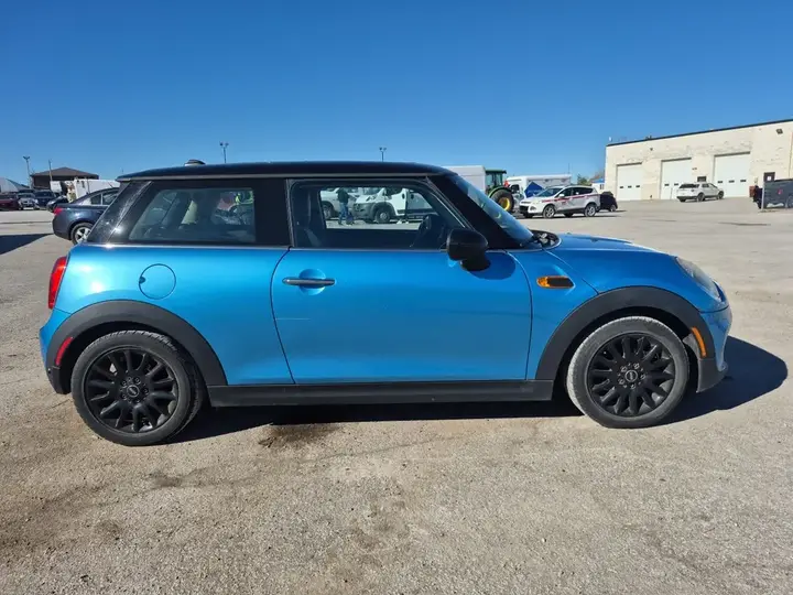 Mini Cooper 2016 photo 4