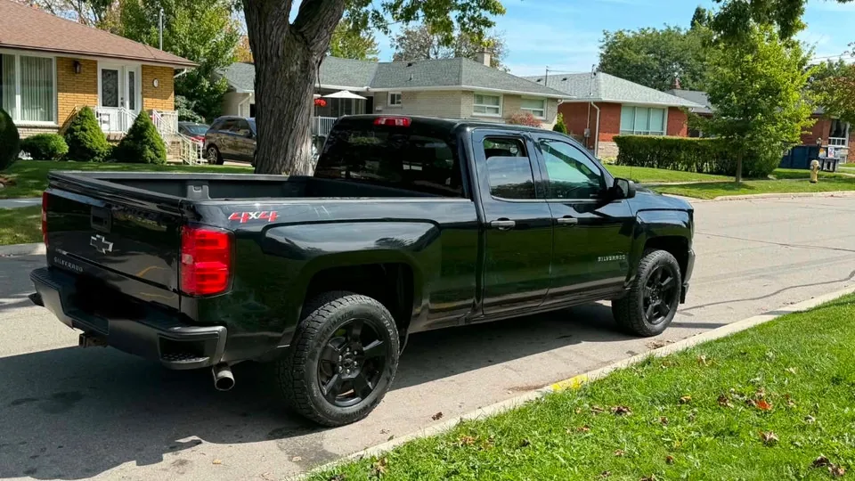 Chevrolet Silverado 1500 2018 photo 3