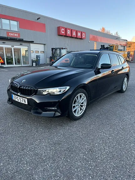 BMW 320D 2020 photo 2