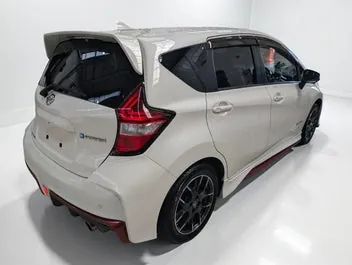 Nissan Note 2019 photo 5