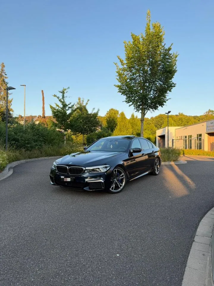 BMW M550I