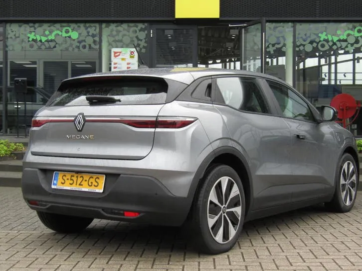 Renault Mégane 2023 photo 2