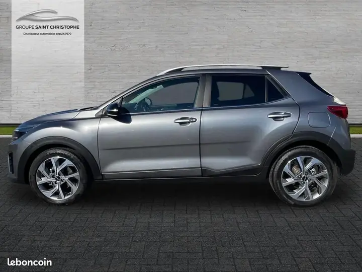 Kia Stonic 2025 photo 2