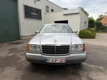 Mercedes-Benz 300Se 1992 photo 2