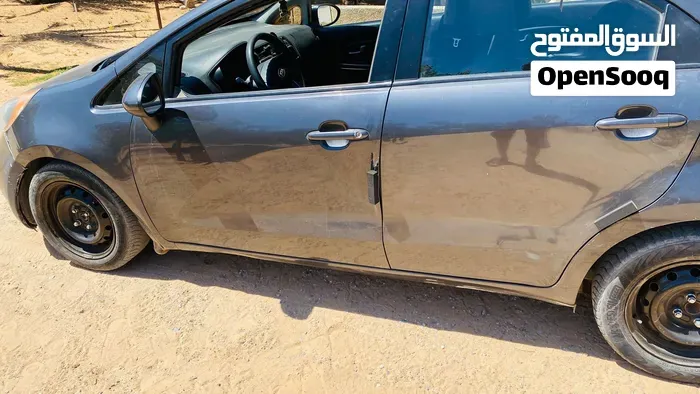 Kia Rio 2013 photo 4