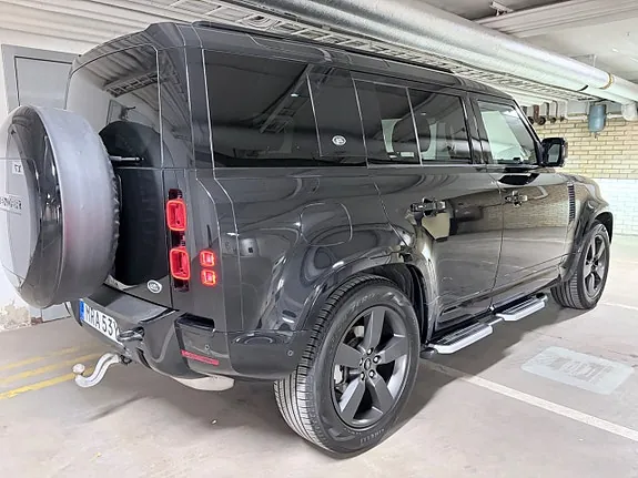 Land Rover Defender 110 2023 photo 5