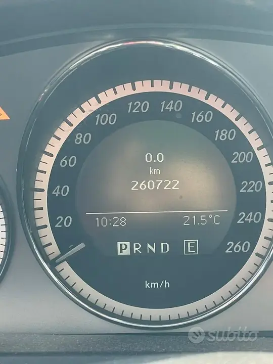 Mercedes-Benz C-Class 2011 photo 5