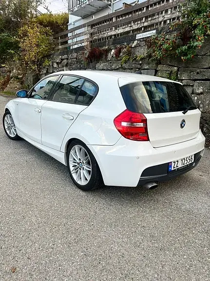 BMW 118D 2008 photo 3