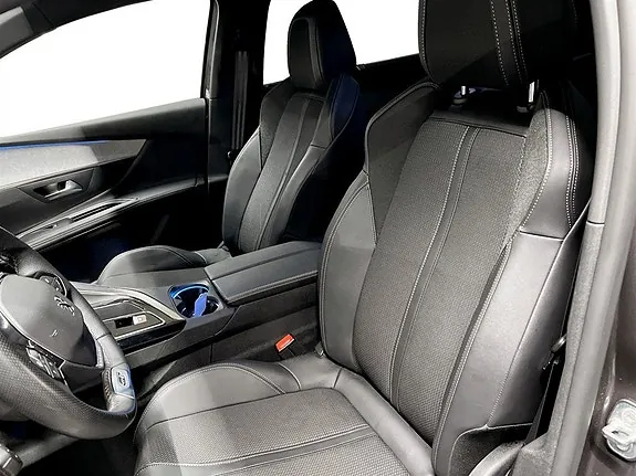 Peugeot 5008 2023 photo 5