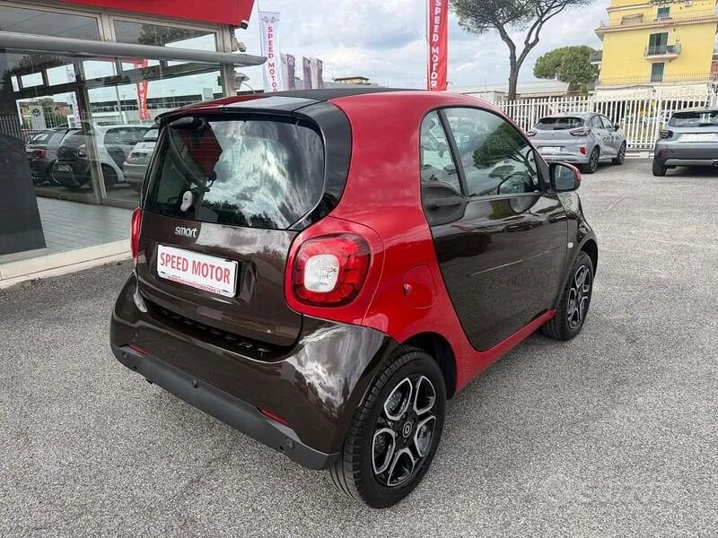 Smart Fortwo 2019 photo 4