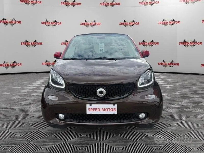 Smart Fortwo 2019 photo 2