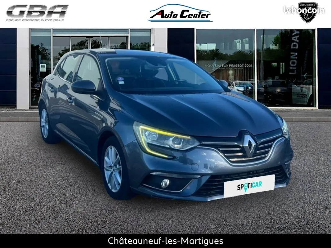 Renault Megane 2016 photo 3