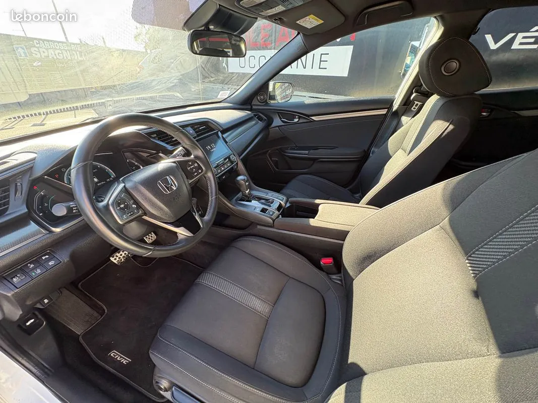 Honda Civic 2018 photo 5