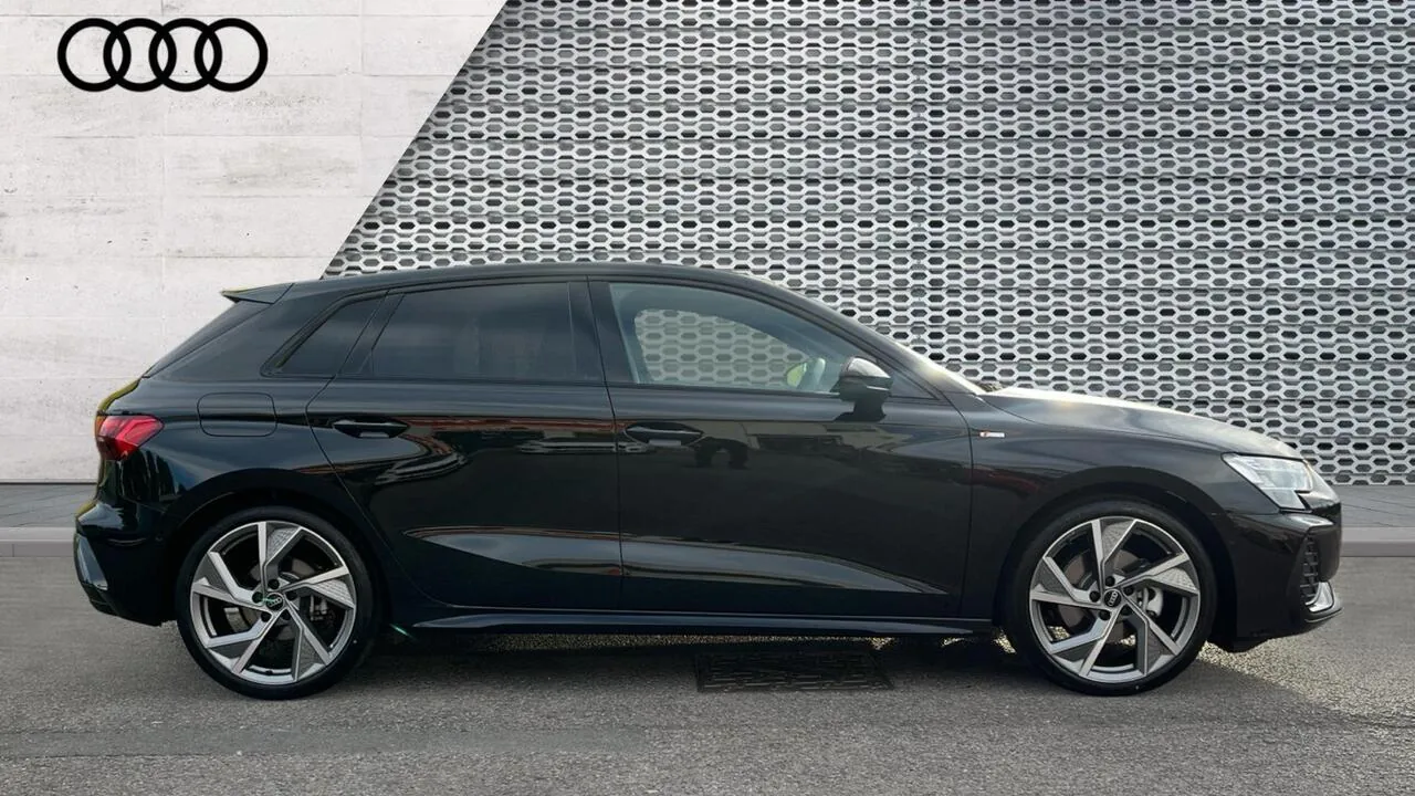 Audi A3 2026 photo 4