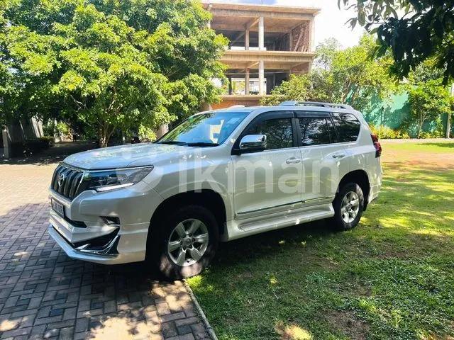 Toyota Land Cruiser Prado 2014 photo 3