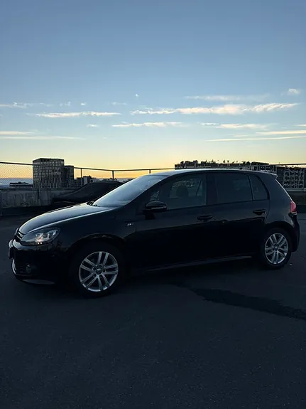 Volkswagen Golf Vi 2012 photo 2