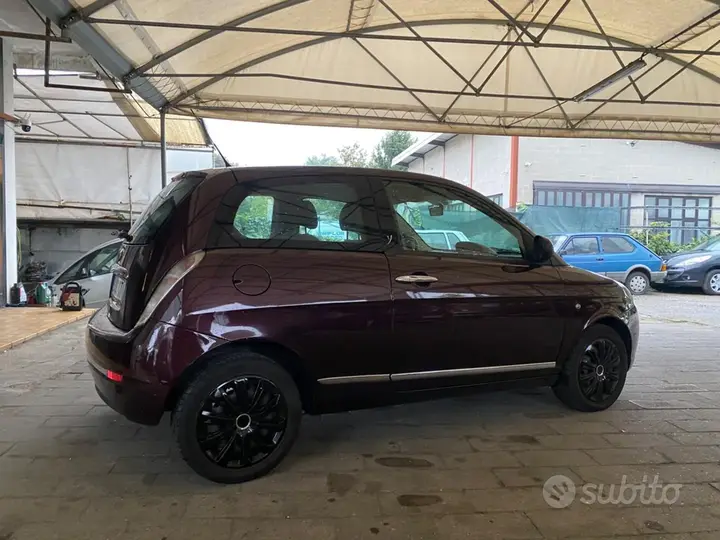 Lancia Ypsilon 2010 photo 3