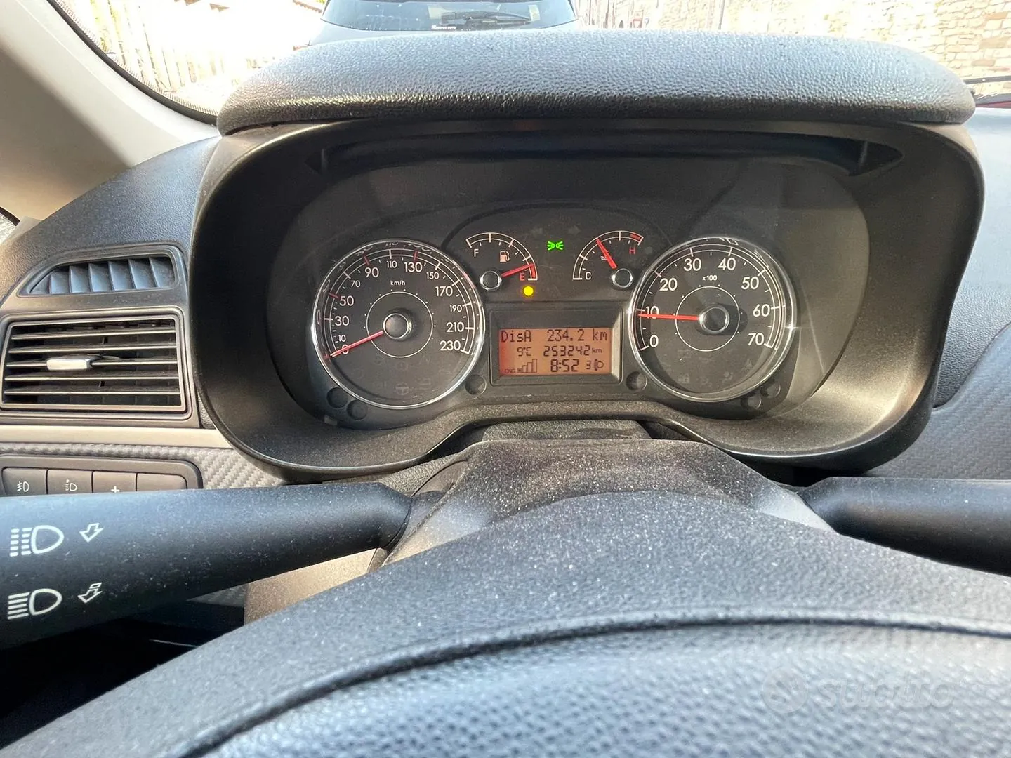 Fiat Grande Punto 2009 photo 5