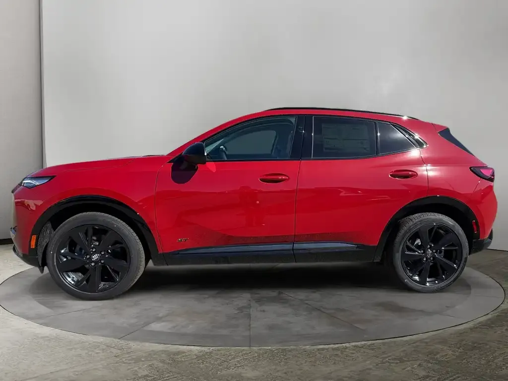 Buick Envision 2026 photo 2