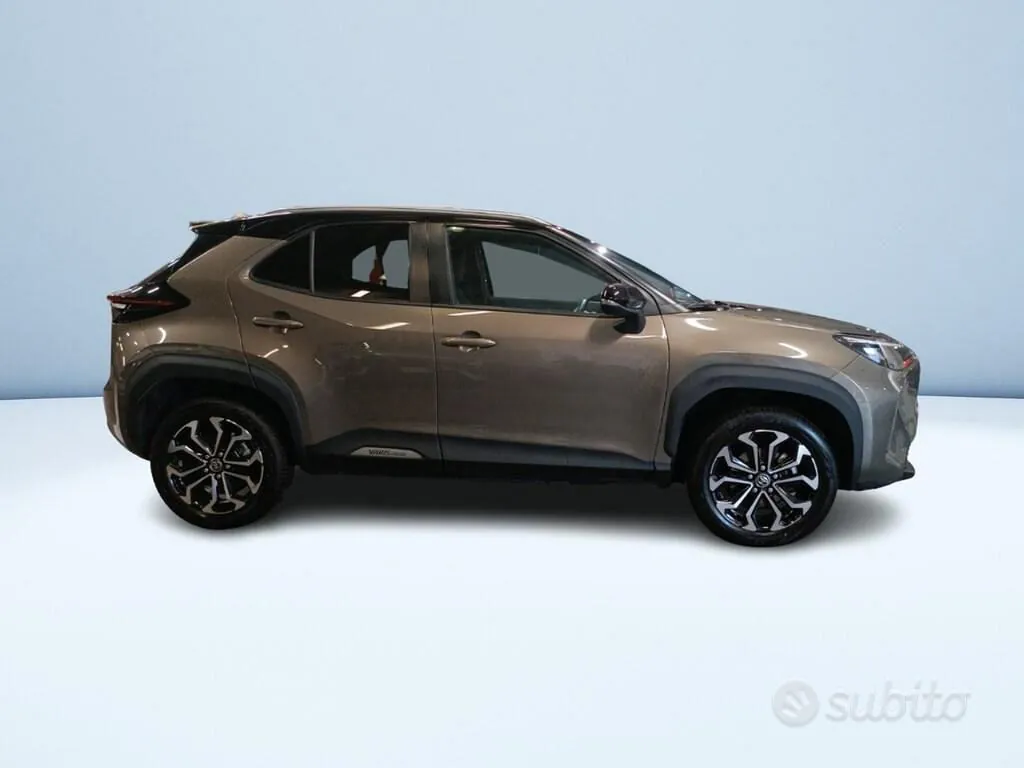Toyota Yaris Cross 2022 photo 3