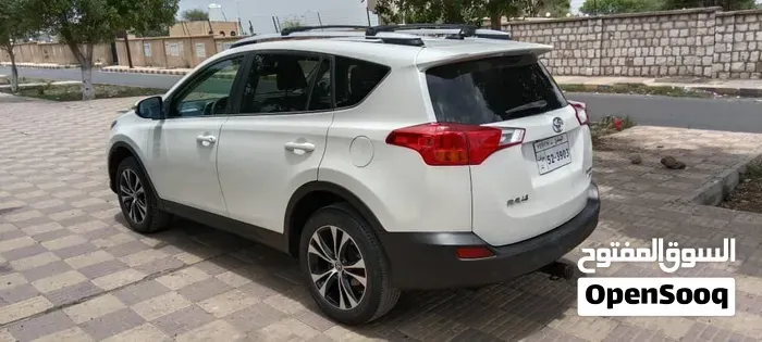 Toyota Rav 4 2015 photo 3