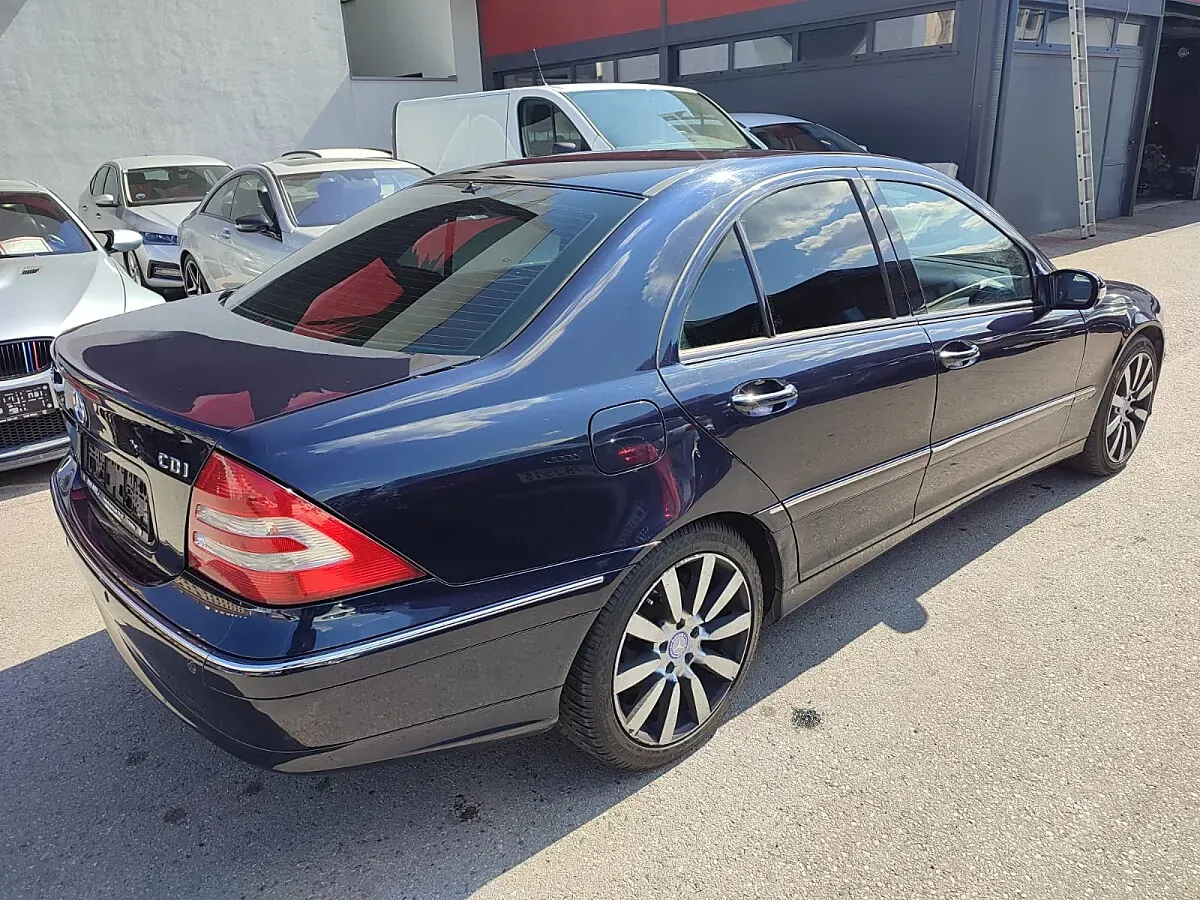 Mercedes-Benz C-Class 2007 photo 3