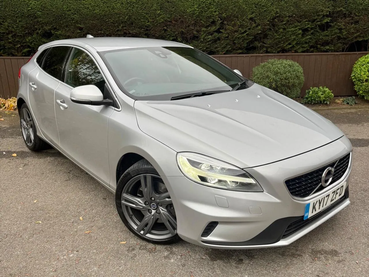 Volvo V40