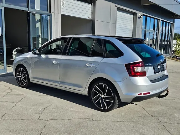 Skoda Rapid Spaceback 2018 photo 3