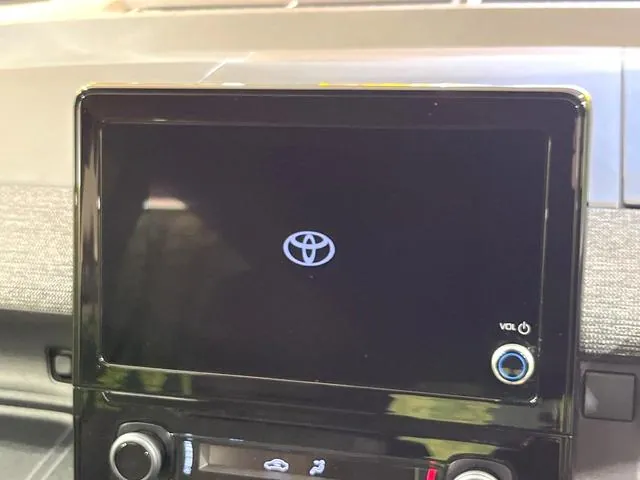 Toyota Sienna Z 2023 photo 3