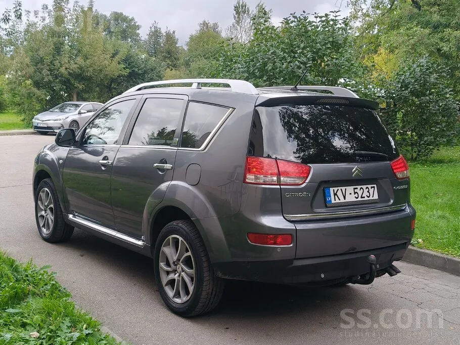 Citroen C-Crosser 2008 photo 4