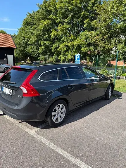 Volvo V60 2012 photo 3