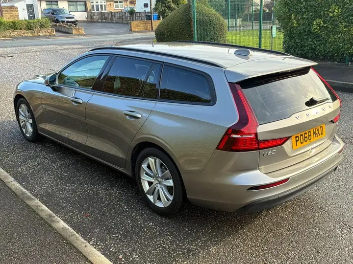 Volvo V60 2018 photo 5