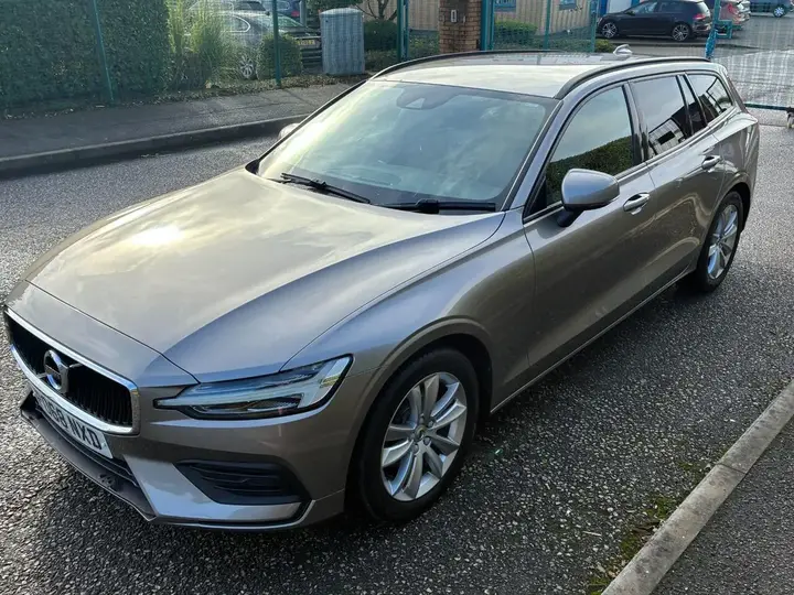 Volvo V60 2018 photo 4