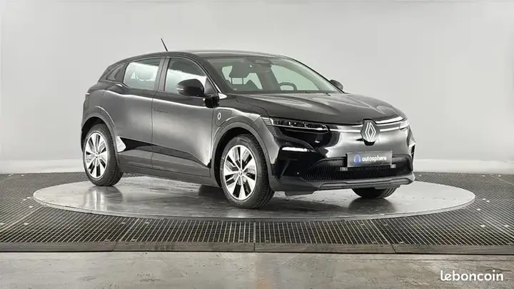 Renault Megane 2023 photo 3