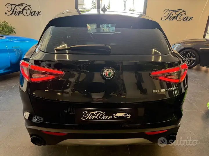 Alfa Romeo Stelvio 2024 photo 5