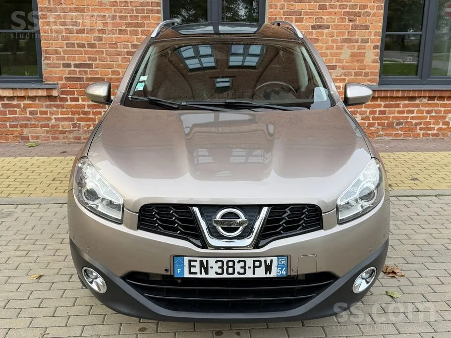 Nissan Qashqai+2 2011 photo 2