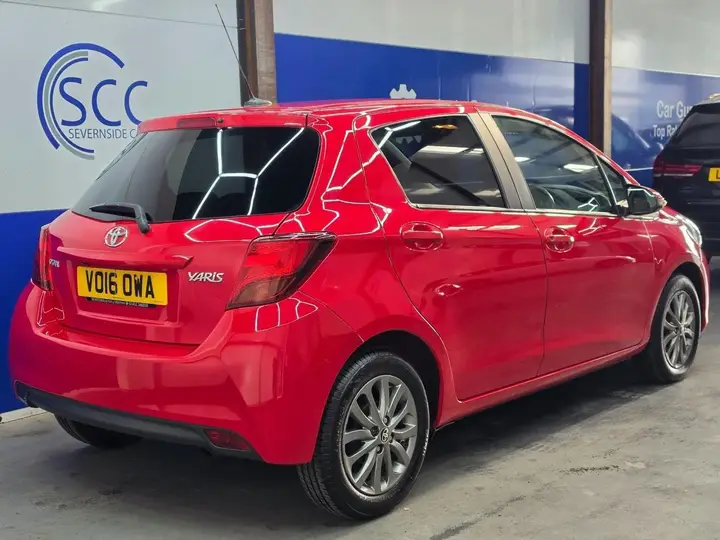 Toyota Yaris 2016 photo 4