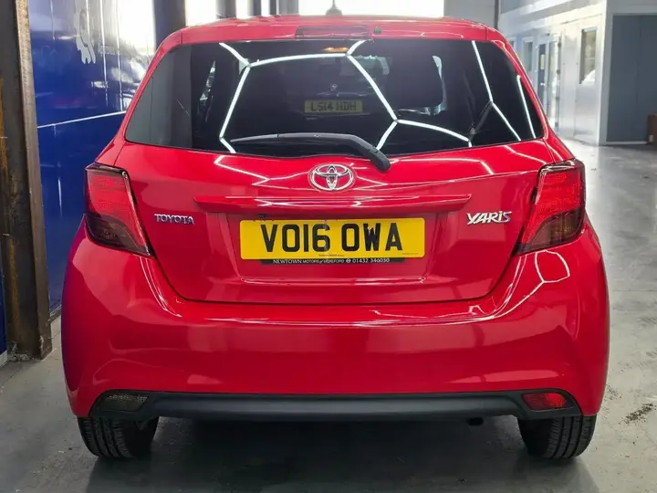 Toyota Yaris 2016 photo 5