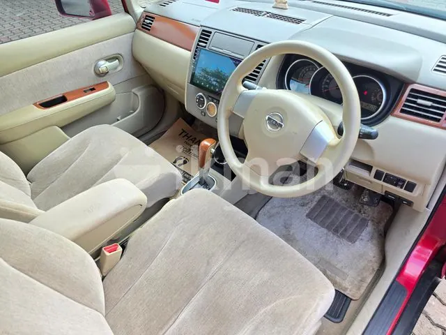 Nissan Tiida 2008 photo 3