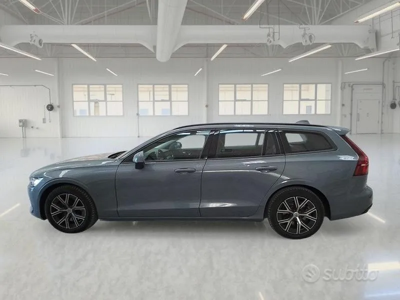 Volvo V60 2023 photo 5